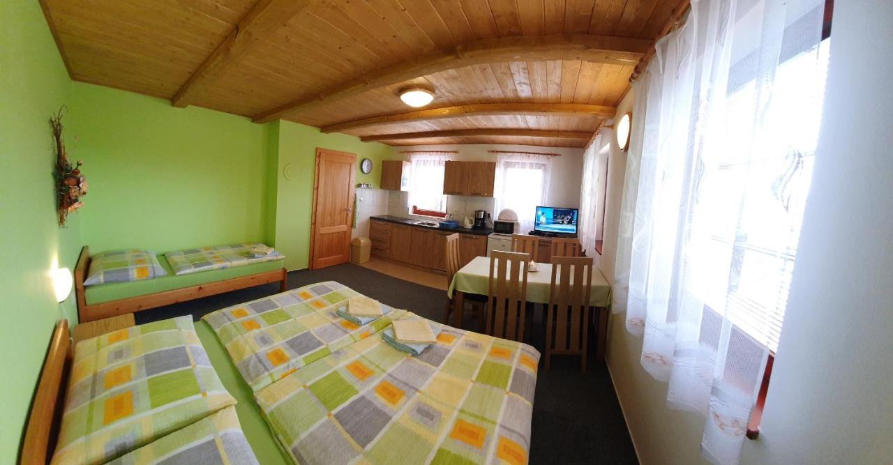 Ada Apartments Liptovský Trnovec Dış mekan fotoğraf